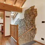 Apartment Aux Pieds Du Malatra' 1 *